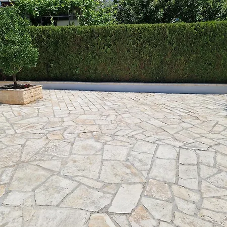 Cosy Near The 3* Zadar