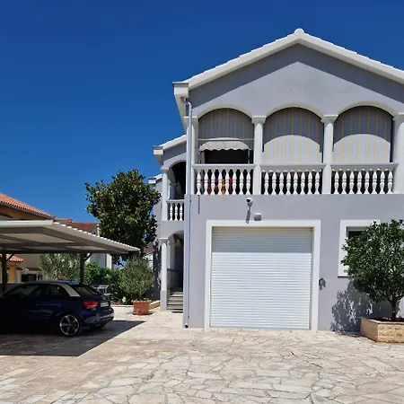 Cosy Near The Maison d'hôtes