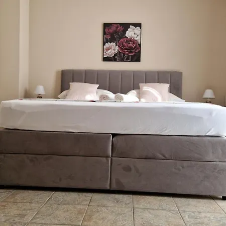 Cosy Near The 3* Zadar