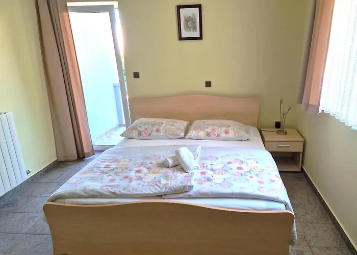 בית הארחה Cosy Near The