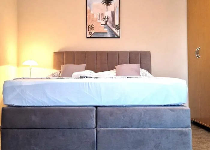 Cosy Near The בית הארחה זאדאר